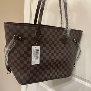 Checkered tote